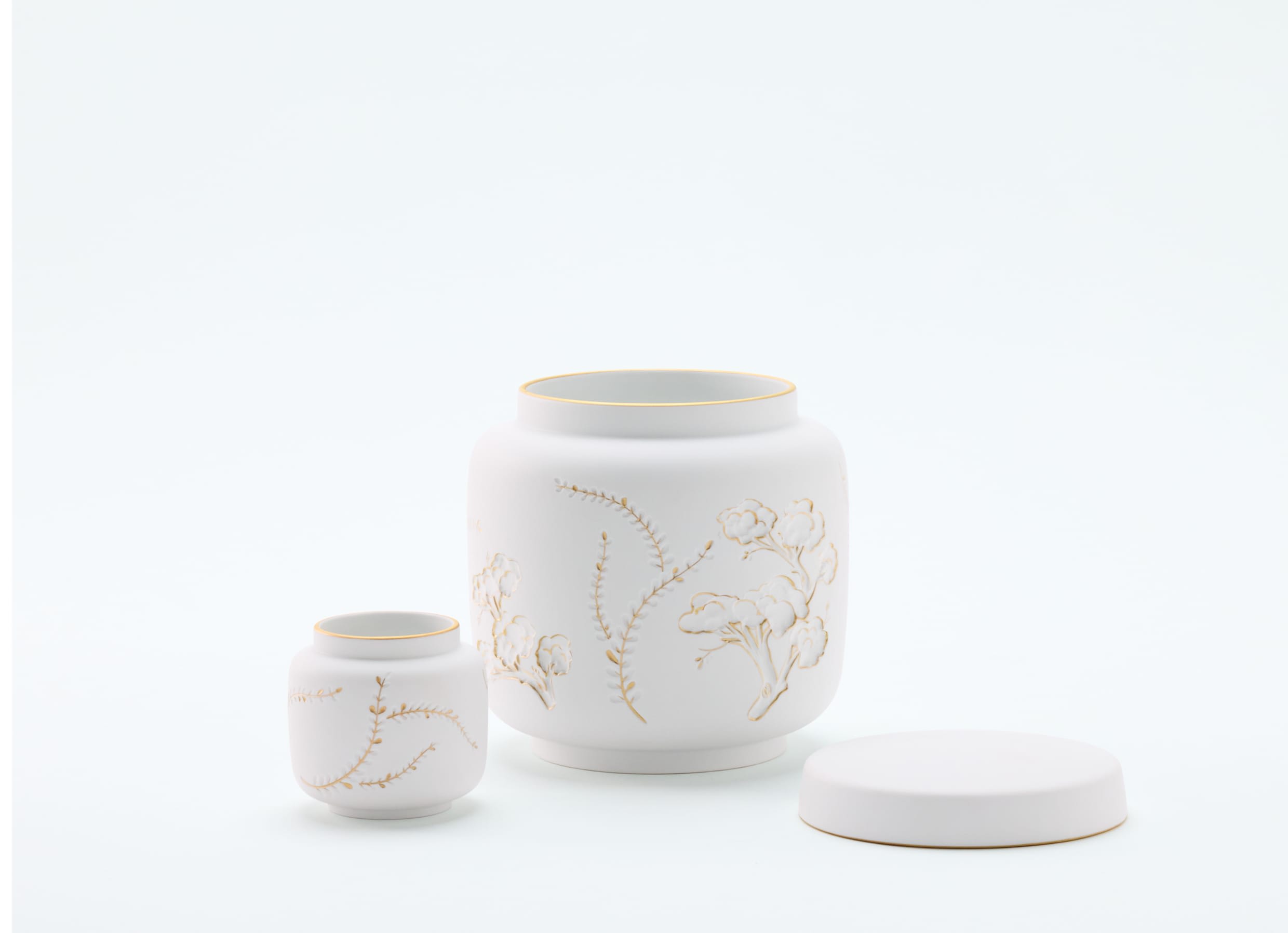 Bloom Vase with Lid Floral Engraving | Officina Ultra | GINORI 1735